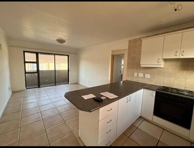 2 bed property to rent in STRAND